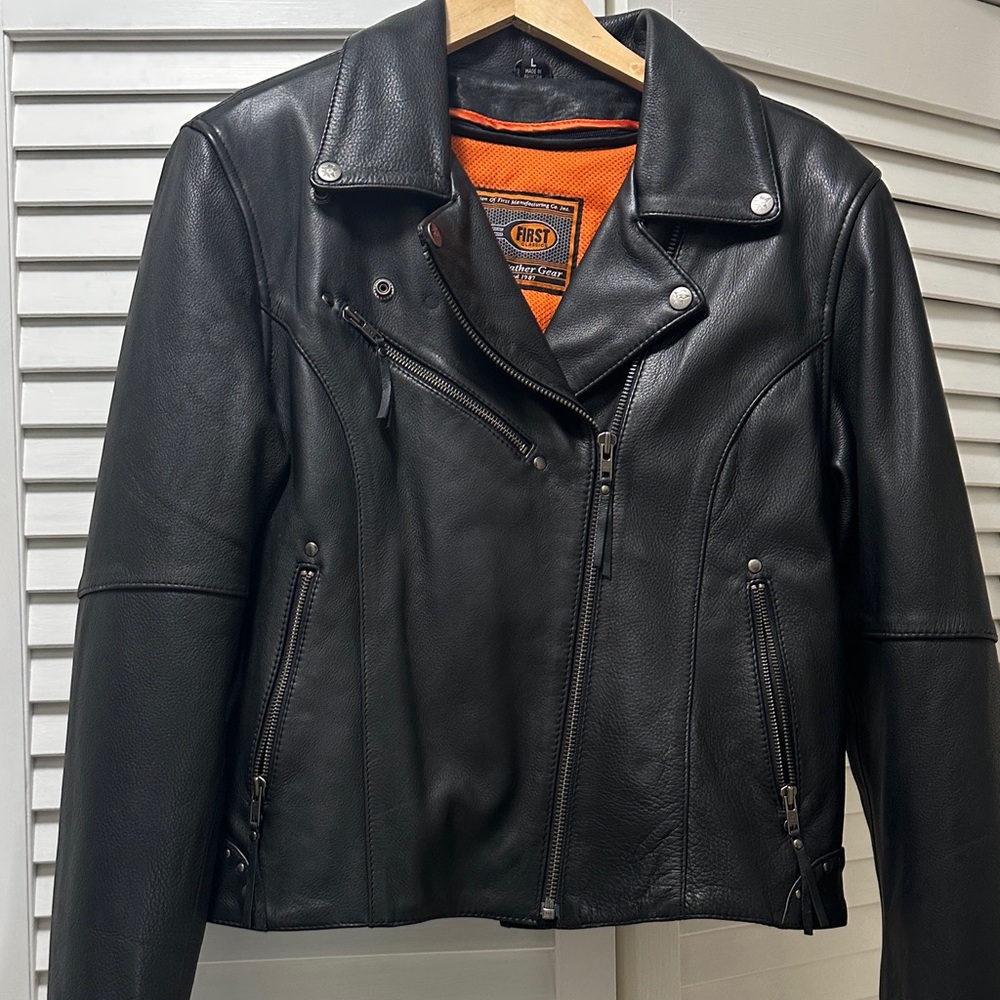 Motorcycle jacket women’s leather size L